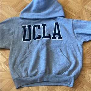 UCLA SWEATSHIRT